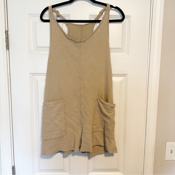 Gauzy slouchy sleeveless romper. - Picture 1 of 2